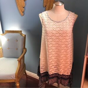 Oddy cream/floral sleeveless crochet top